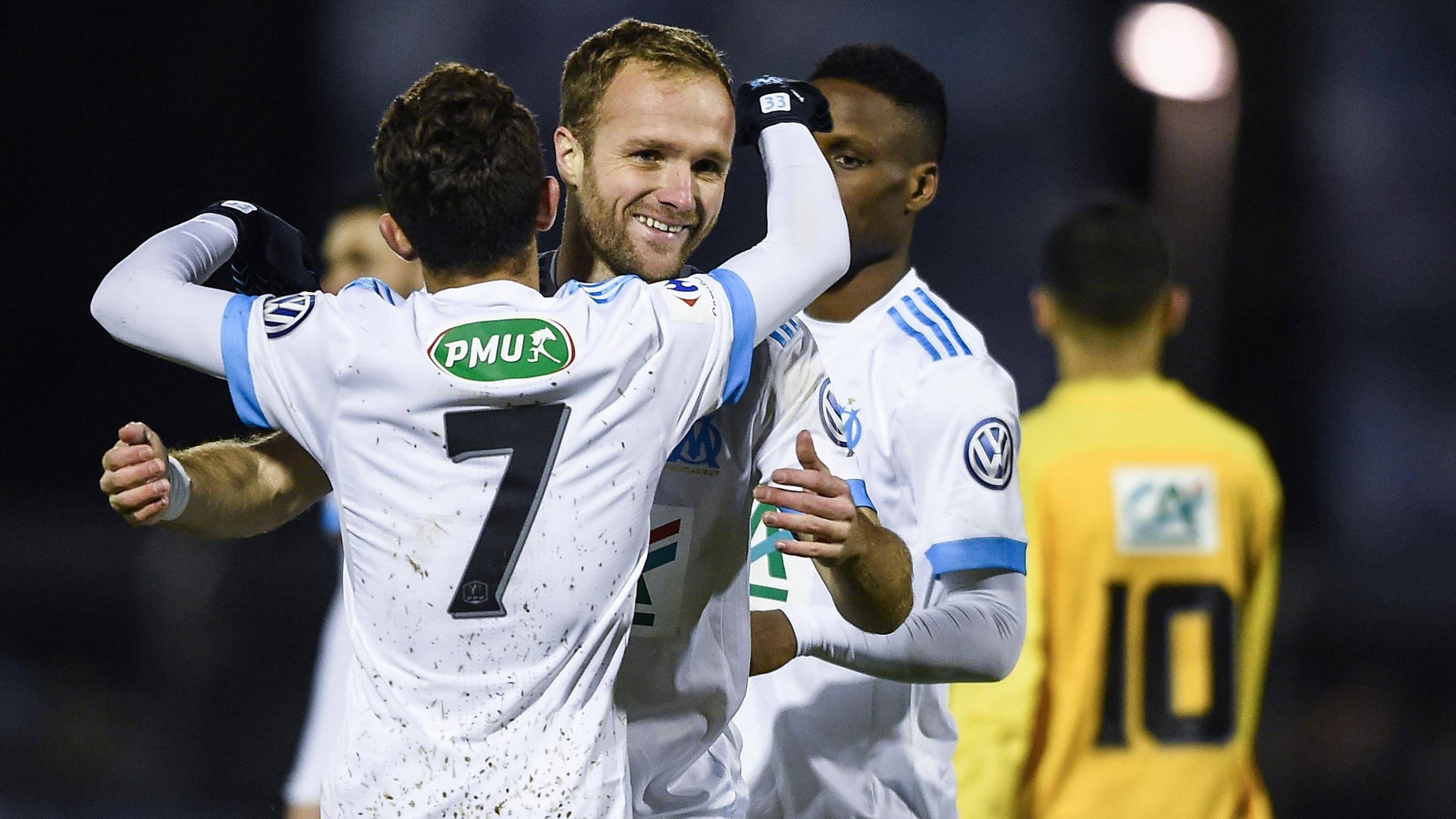 关于马赛客场击败亚眠，全队高兴笑语欢声的信息