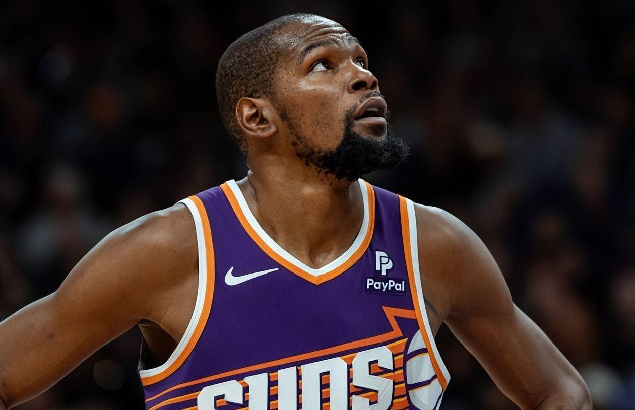 杜兰特赛事官方发布关键助攻新规，切尔西争议不断！